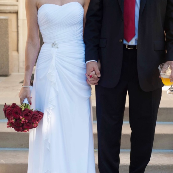 Symphony of Venus Ruched Strapless Wedding Dress - Picture 10 of 11